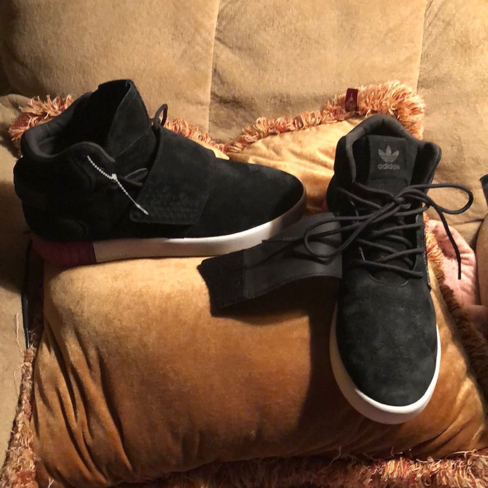 Adidas Tubular Invader